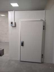 Walk-In Box Door in Wichita