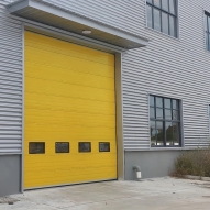 فترات توقف العمل وتأخيرات الشحن