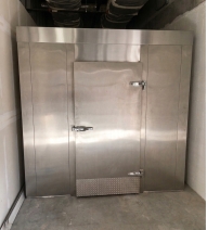 Surfaces de portes résistantes dans les environnements froids