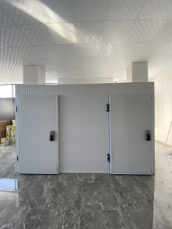 Freezer Hinged Door Fit, Finish, and Freezer Throughput