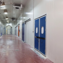 By Swing Refrigerated Door