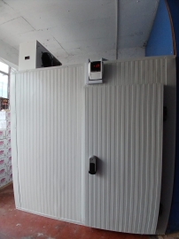 Flush Mount Cooler Swing Door