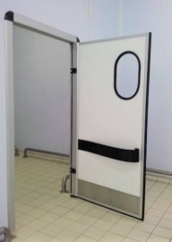 Swinging Cooler Door